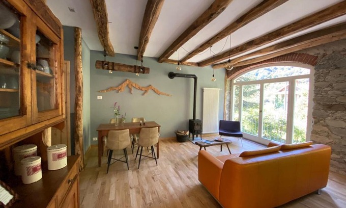 Varallo Apartment | Mountain Cabin Valsesia Appartement Stella