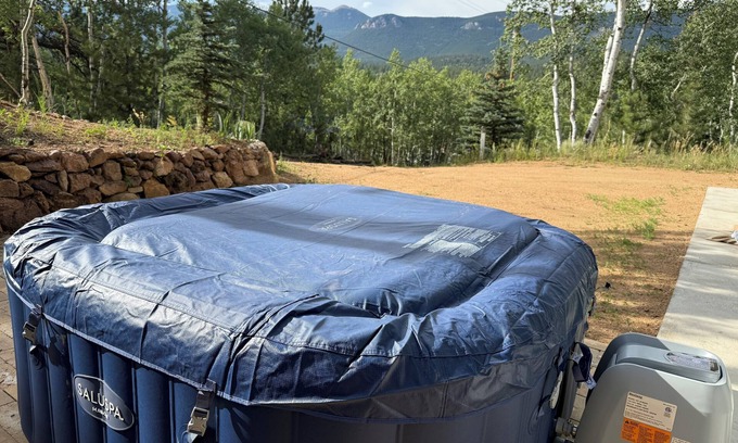 Bailey Cabin | Mountain Escape Cabin w/Hot-tub