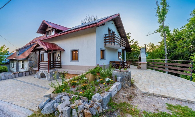 Fuzine House | Mountain Escape house with indoor pool