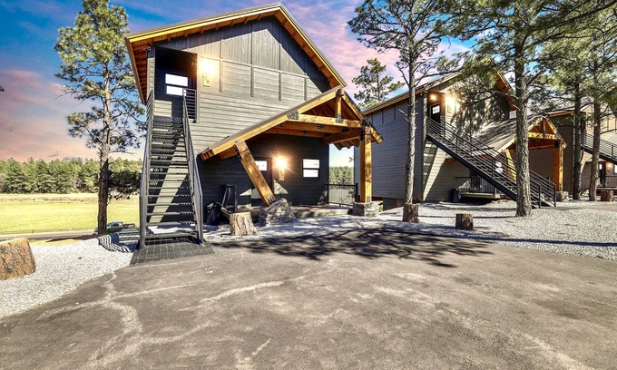 Show Low Cabin | Mountain Escape