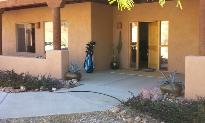 Catalina House | Mountain Getaway, Tranquility, Beauty, Ambience, Stunning View