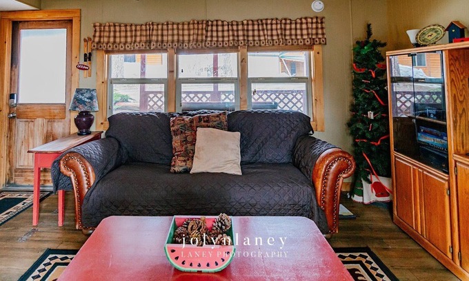 Garden Valley House | Mountain getaway near golf course, restaurants, and hot pool - Terrace Lakes