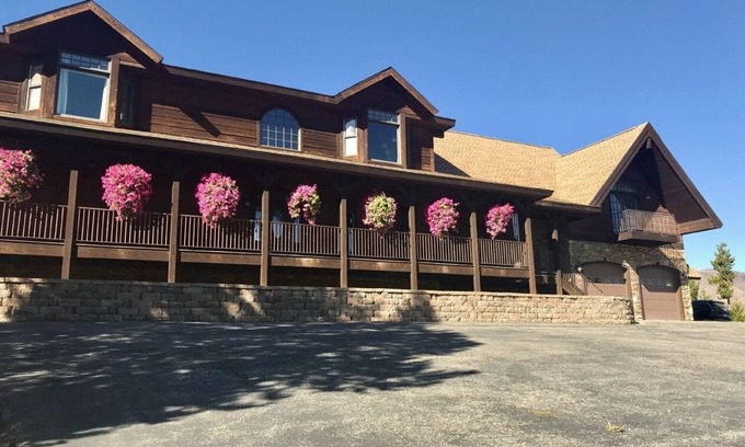 Grand County Cabin | Mountain Harmony Retreat- A secluded hideaway