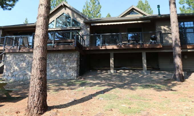 Gold Mountain House | Mountain Heaven