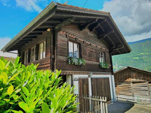 Boenigen House | Mountain Homes - Outpost