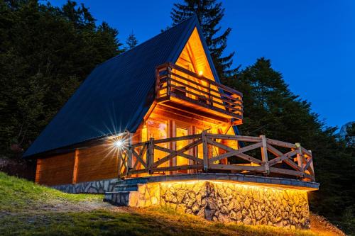 Montenegro House | Mountain House Komovi-Radunovic DE LUX