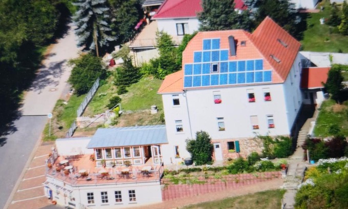 Guentersberge Apartment | Mountain Lake View