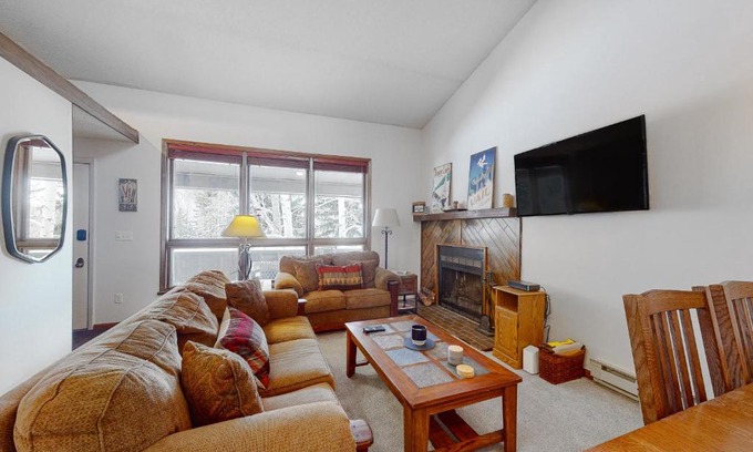 Eagle-Vail Apartment | Mountain Living