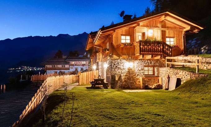 Cogolo Ski Chalet | Mountain lodge - MASI SGHIRLAT Val Di Sole Trentino STELVIO National Park