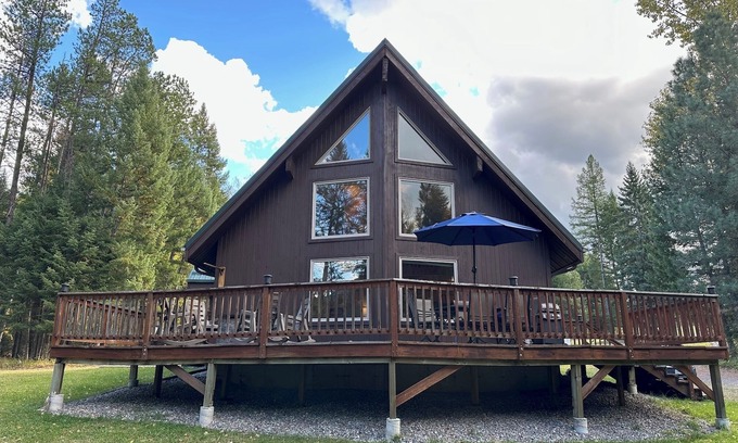 Martin City Cabin | Mountain Mama - Cozy Cabin Close to Glacier Park