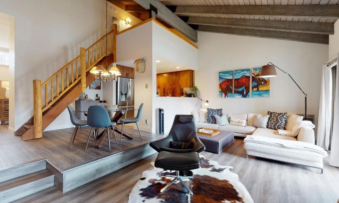 Sun Valley Apartment | Mountain Modern Escape