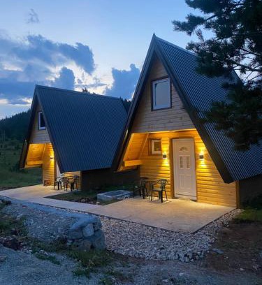 Zabljak House | Mountain Paradise Cabins