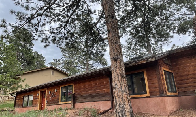 Cascade House | Mountain Retreat