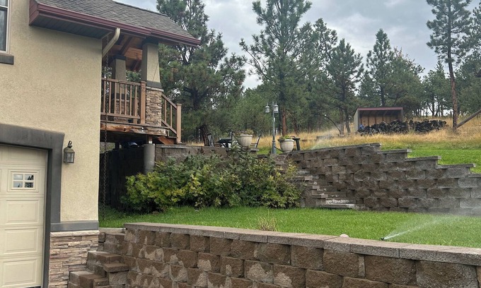 Helena House | Mountain Retreat close to town. n