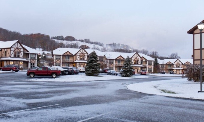 Boyne Falls Condo | Mountain Run at Boyne, Huge 2 Bedroom Suite