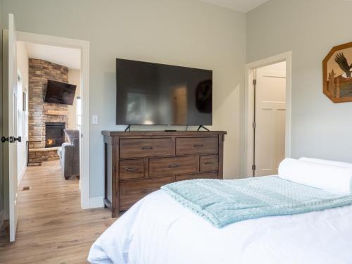 Florissant House | Mountain Serenity Retreat