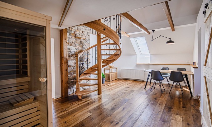 Praprotna Polica Apartment | Mountain View Apartment with Sauna