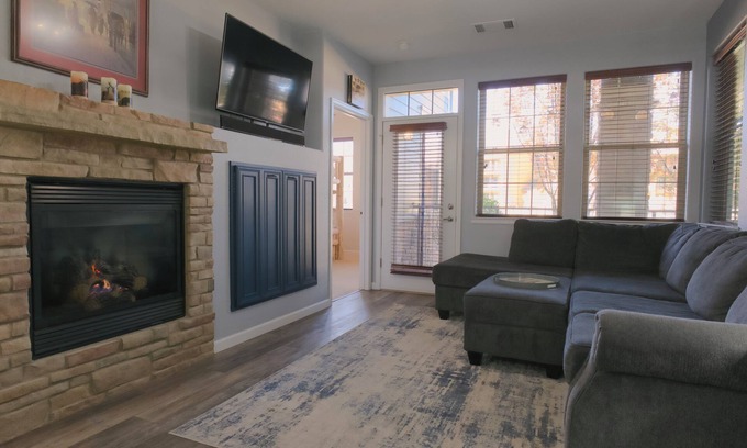 Silvercreek Apartment | Mountain Time – Cozy, Pet-Friendly Condo Near RMNP & Winter Park, CO