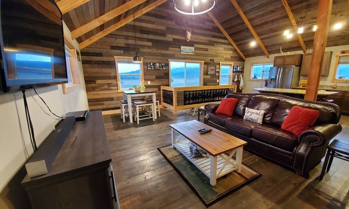 Kalispell House | Mountain Traveler Ranch Barndominium