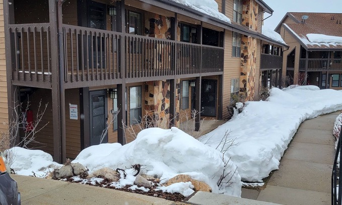Eden Condo | Mountain Valley Condo near Skiing and Mountain Biking