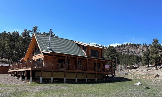 Lake City House | Mountain Valley Paradise- stunning retreat nestled in the heart of the San Juans