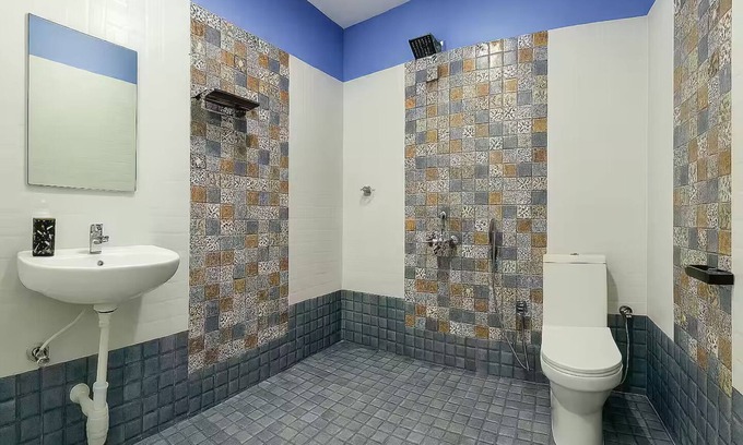 Aldona Bed & Breakfast | ​Mountain-View AC Double Room in a Villa