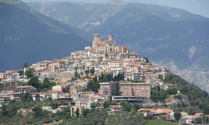 Casoli House | Mountain View Casoli