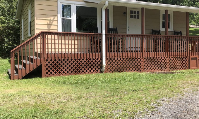 Haw Creek Cottage | Mountain View Cottage #2