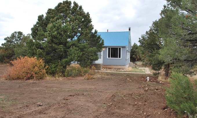 Lewis Cottage | Mountain View Cottage