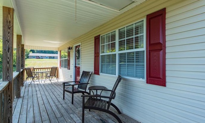 Kodak Apartment | Mountain View Place