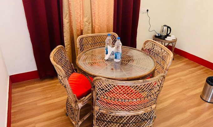 Bhimtal Cottage | Mountain View stay with activities like Bird watching, paragliding, hikes etc.