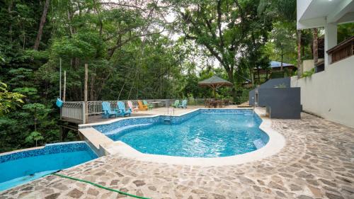 La Vega Province House | Mountain-view Villa In Jarabacoa Superhost