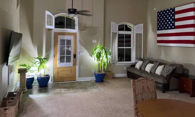 Pilot Mountain House | Mountain View3 Bedroom Getaway