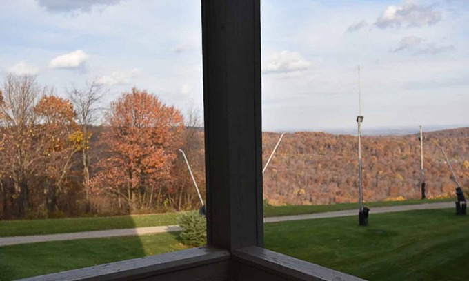 Seven Springs Condo | Mountain Views & Year-Round Adventure – 3BR Slope-Side Home at Seven Springs