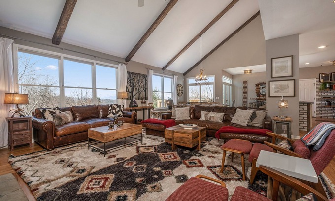 Asheville House | Mountain Vista Alchemy | Private Asheville Mountain hHome w/Hot Tub