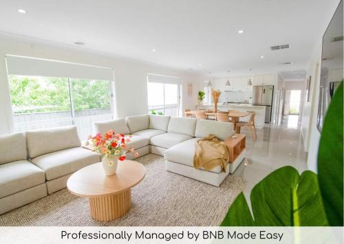 Bourkelands House | Mountain Vista Retreat - Comfort Meets Style