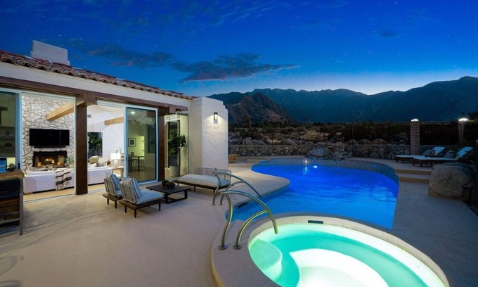 Chino Canyon House | Mountain Vista Sanctuary - Luxury Palm Springs!