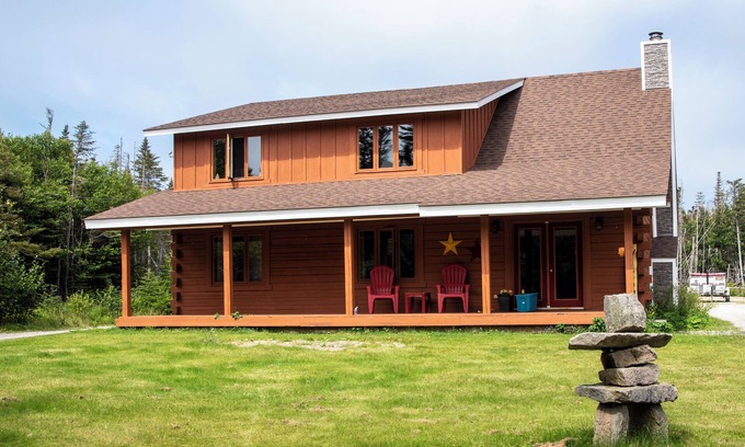 Portland Creek Cabin | Mountain Waters Resort