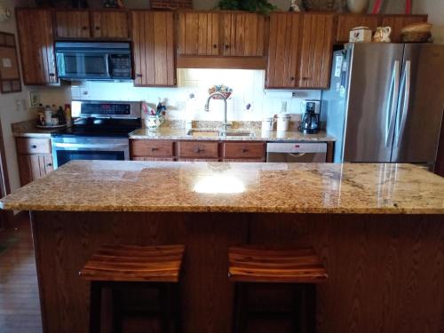 Wolf Laurel House | Mountainside 202 Townhome - Pet Friendly