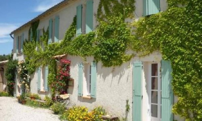 Moustiers-Sainte-Marie Cottage | MOUSTIERS SAINTE MARIE INDEPENDENT APARTMENT IN PRETTY CLOSE VIEW AND QUIET