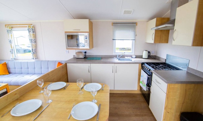 Camber RV Rental | MP676 Parkdean Camber Sands