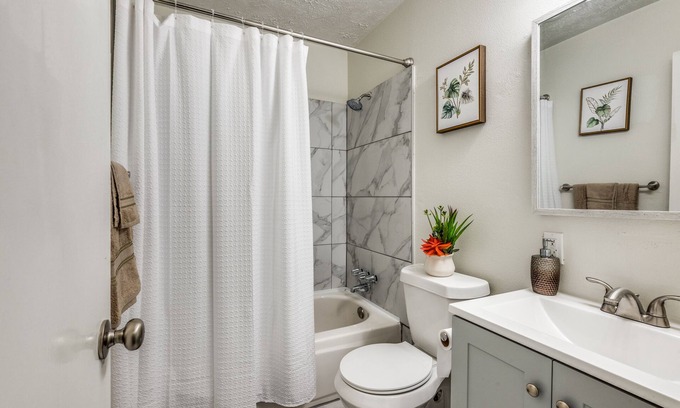 Grand Prairie Apartment | Mpressive Comfort to allow a relaxing stay!