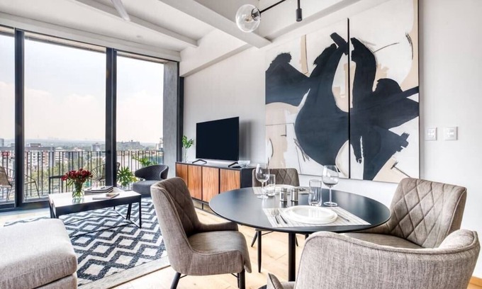 Reforma Apartment | Mr. W | Decorous Stylish Apartment | 2Br | Gym