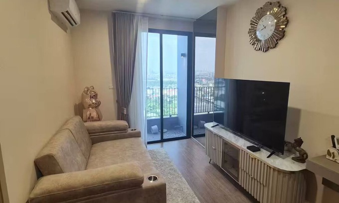 Huai Khwang Apartment | Mrt -Blue Line- Phasi Charoen Luxury 1BR 28th Flr