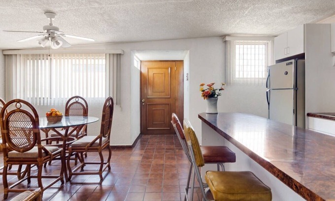 Queretaro Apartment | +MS +Suite Amueblada +Los Arcos +Av Quintana