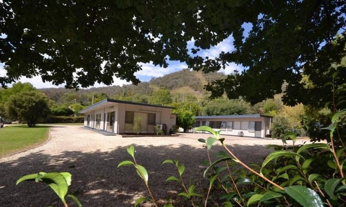 Mount Beauty Hotel | Mt Beauty Motor Inn