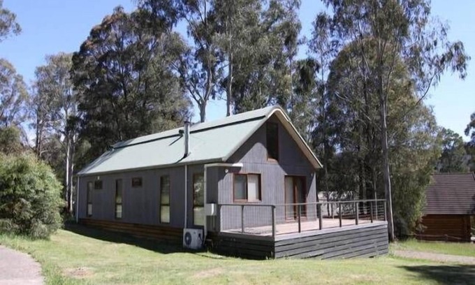 Sawmill Settlement House | Mt Buller Base Camp - located at Mount Buller