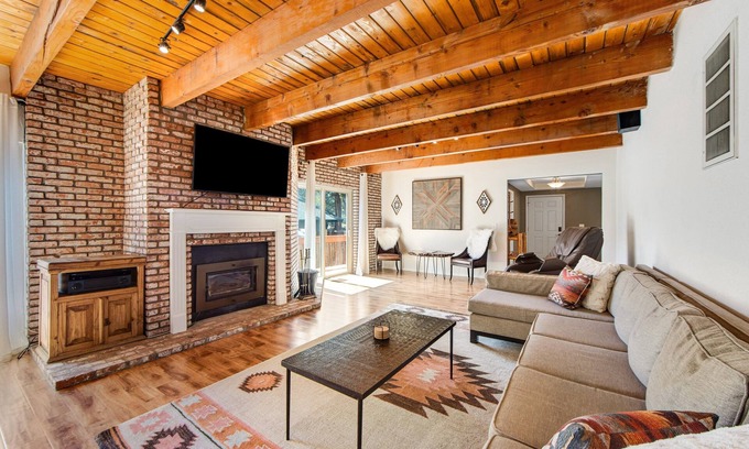 Big Bear City Ski Chalet | Mt Doble Dream Home #504