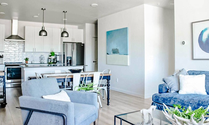 Livingston Condo | MT Nomads 86 @ The Flats: Luxury Condo - Sleeps 6!