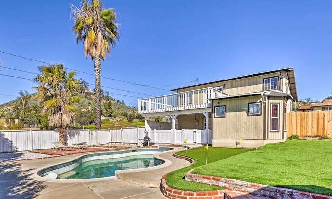 Lake Elsinore House | Mtn-View Home < 1 Mi to Lake Elsinore!